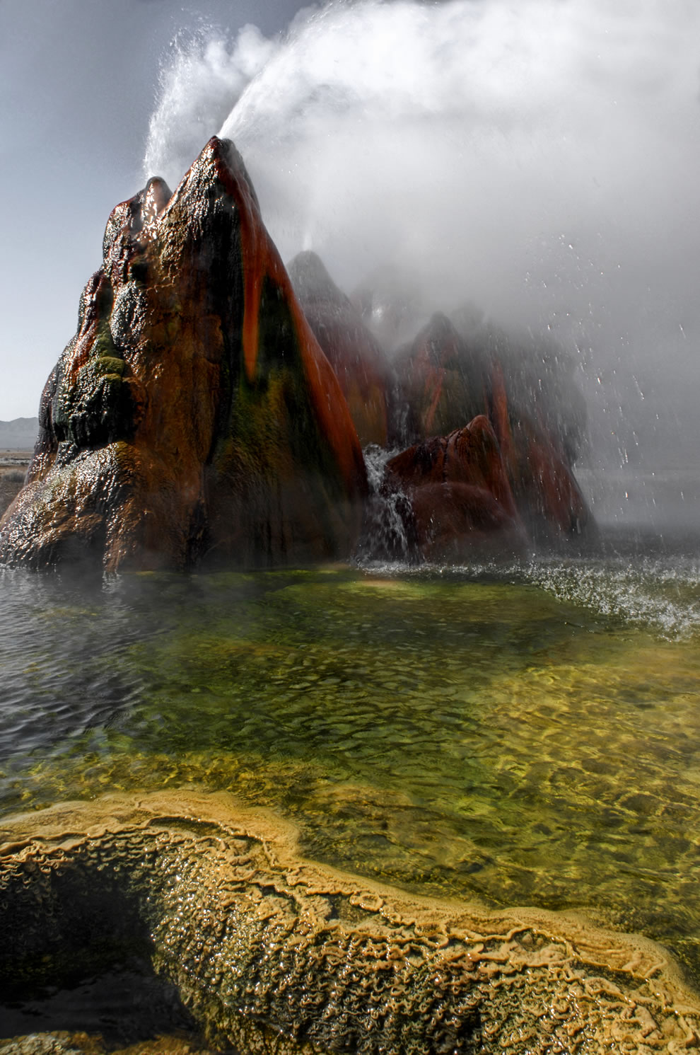 Fly Geyser coloring #3, Download drawings