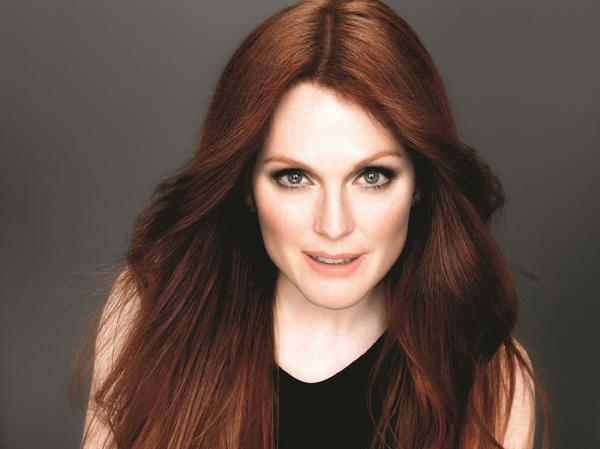 preview Julianne Moore coloring
