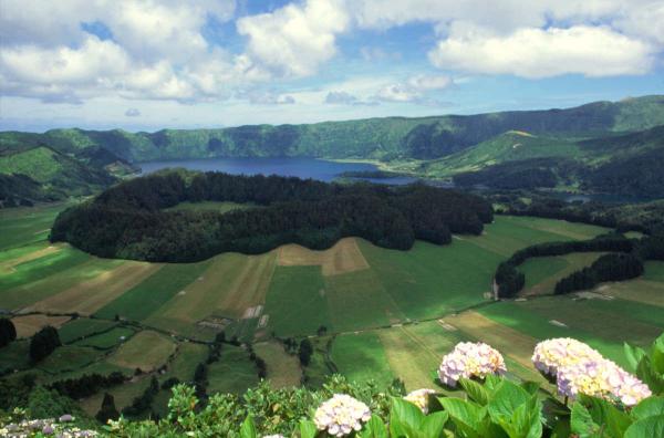 preview Lagoa Do Fogo svg