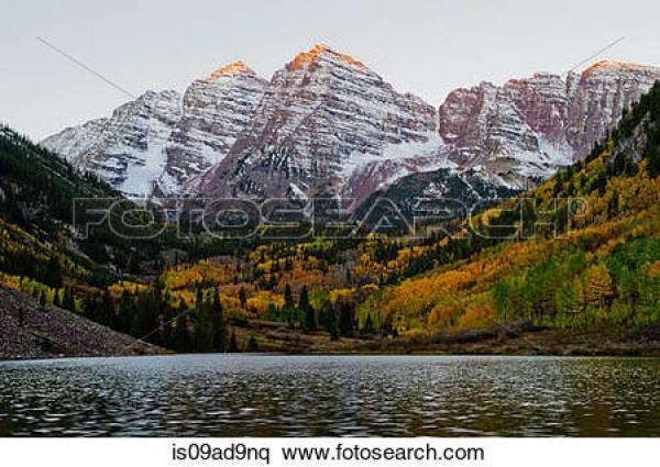 Maroon Lake clipart