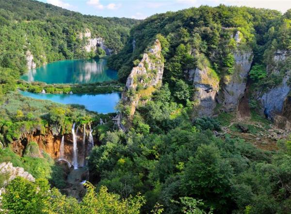 Plitvice Lakes National Park coloring